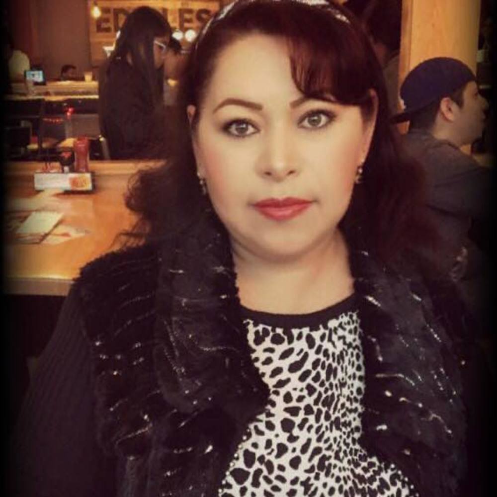 Meet your Posher, Ramona